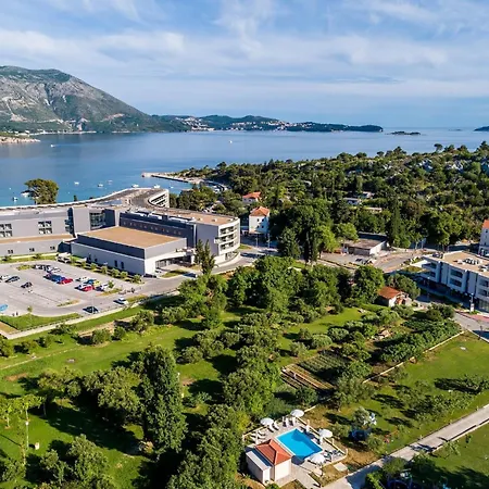 Mali Paradiso - Two Bedroom With Balcony And Pool View A4 Appartamento *