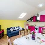 Mali Paradiso - Two Bedroom With Balcony And Pool View A4